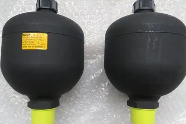 蓄能器充氣工具不會使用？這份使用指南要收好！ 圖1