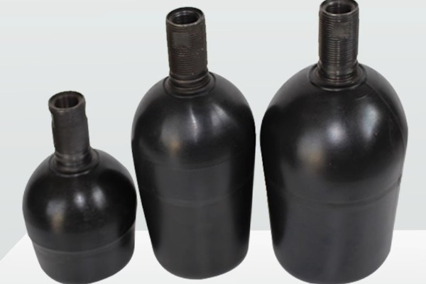 蓄能器氣囊的技術(shù)創(chuàng)新與工程應(yīng)用解析 圖2