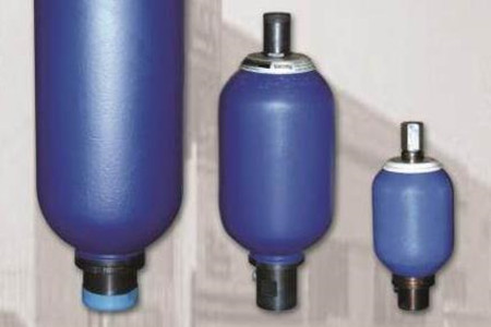 蓄能器為什么不能水平安裝？理由很簡(jiǎn)單！