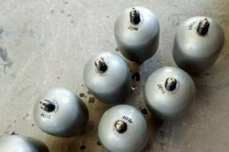 蓄能器的功用、安裝、種類和選用要點(diǎn)